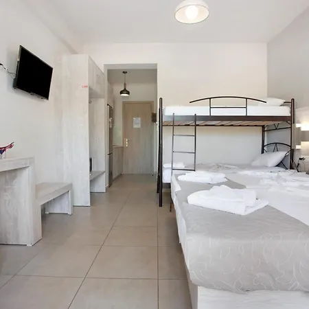Paradise One Bedroom Apartament *