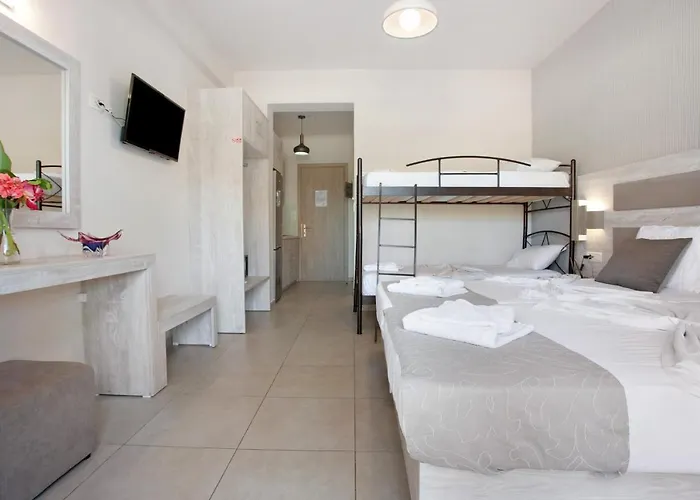 Apartment Paradise One Bedroom *